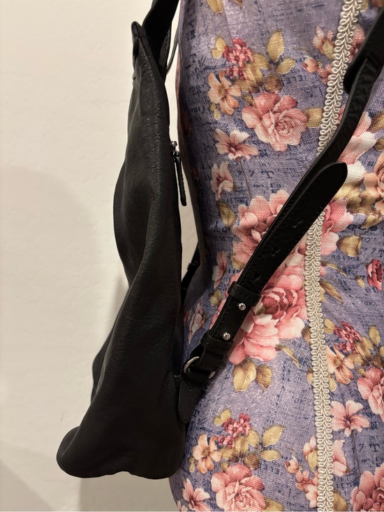 Vince Camuto Cab Black Leather studded Convertible Backpack main image 7